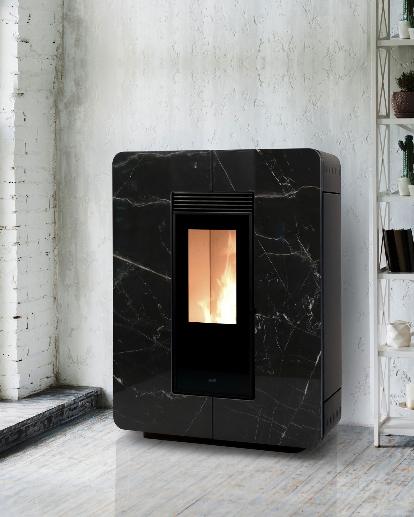 Stufa a Pellet Klover Astra Stone 90s – Design Elegante e Prestazioni Avanzate
