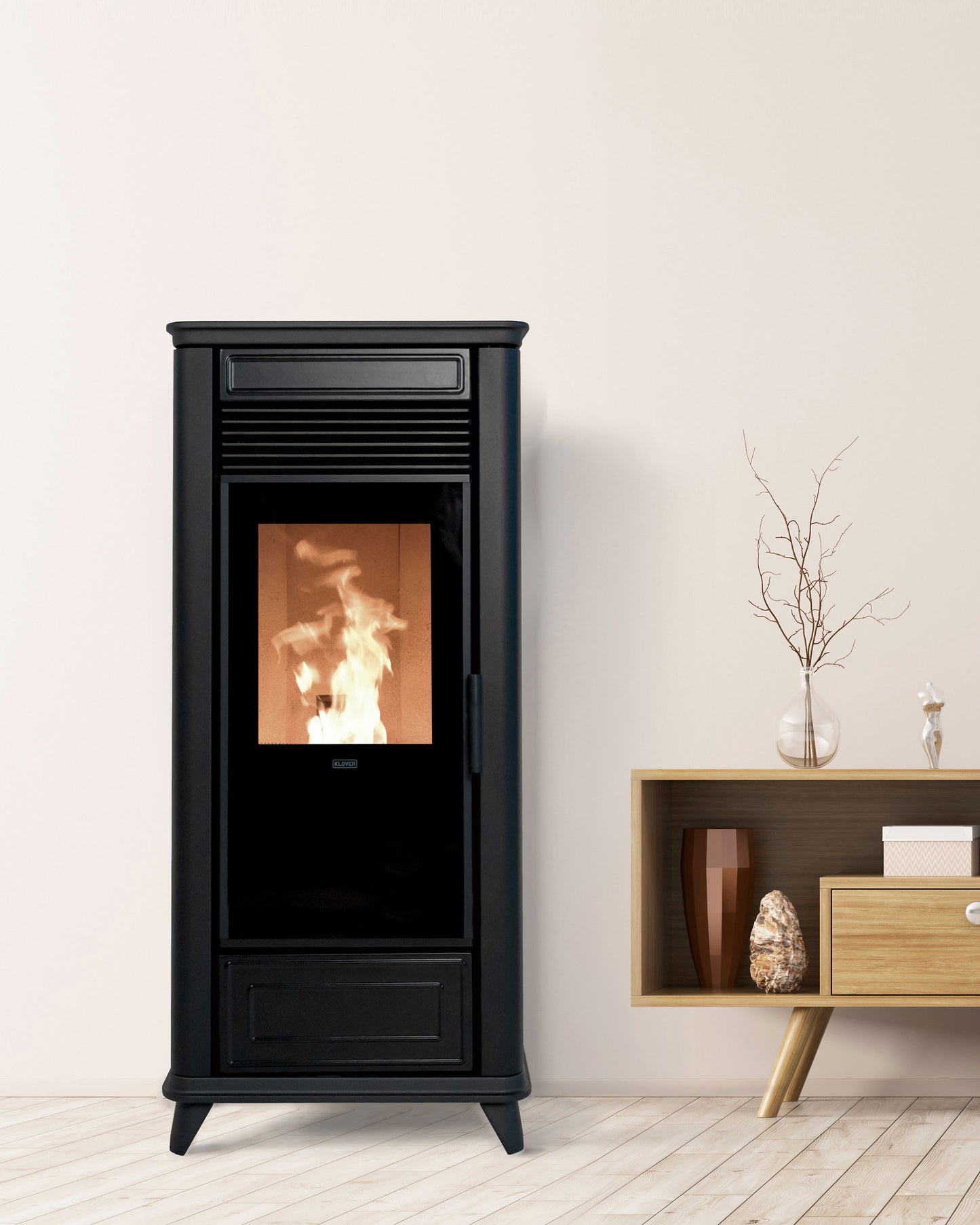 Stufa a Pellet Klover Class 90s – Efficienza e Design per il Massimo Comfort